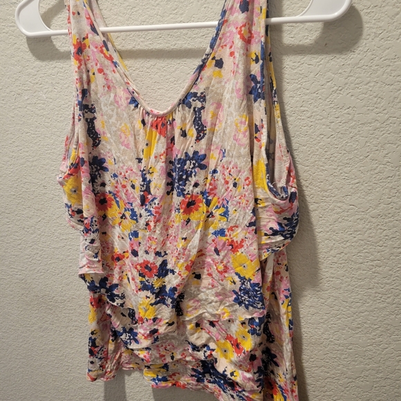 Shirt - Picture 2 of 2